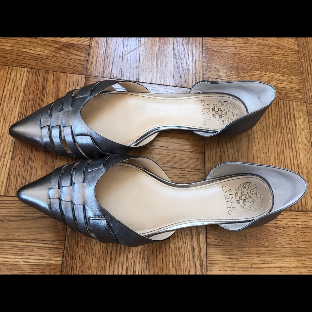 Vince Camuto Hallie D’Orsay Silver Flats Size 9